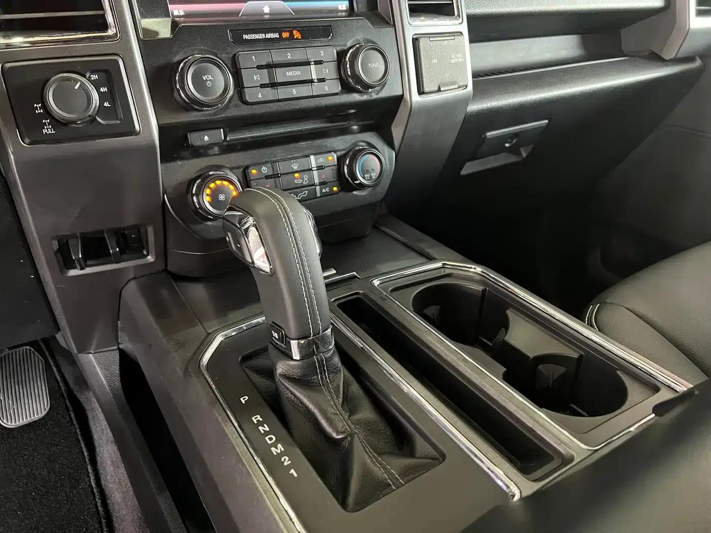 2016 Ford F-150 3.5T Automatic — миниатюра 12