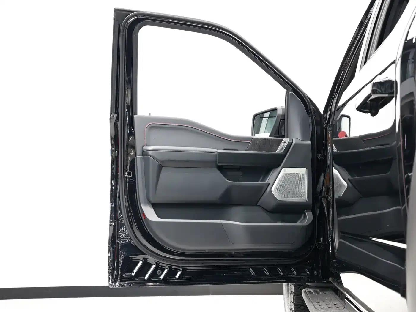 2025 Ford F-150 Raptor 3.5T — миниатюра 16
