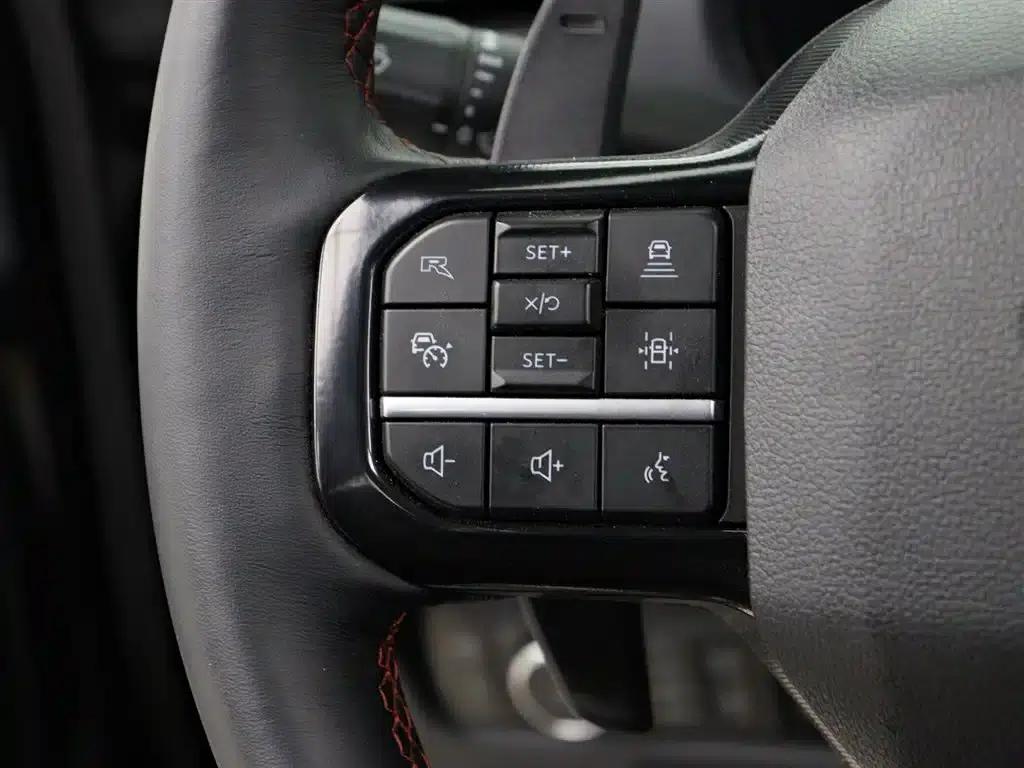 2025 Ford F-150 Raptor 5.2T Automatic — миниатюра 15