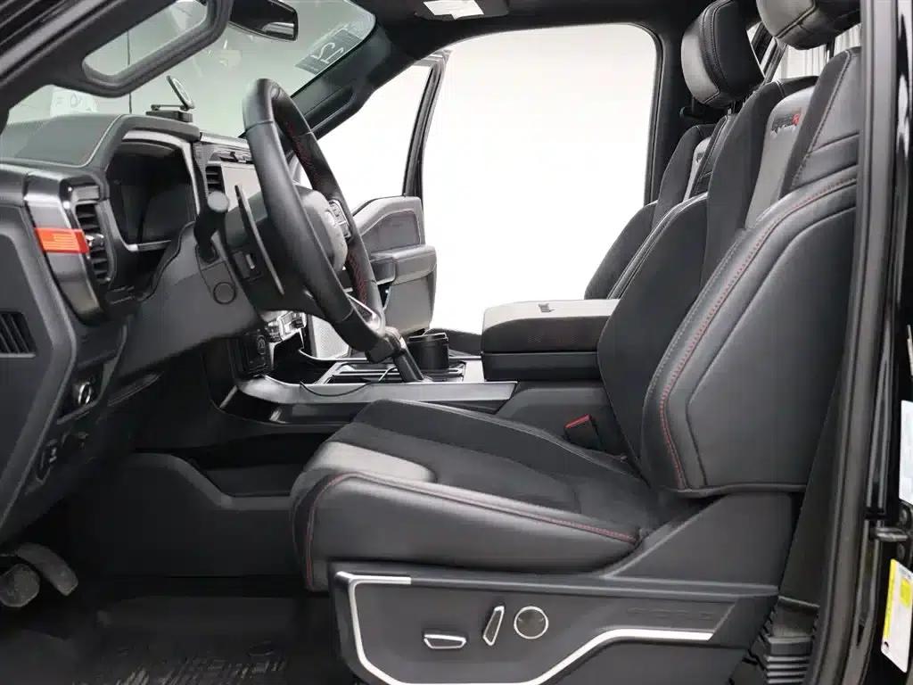 2025 Ford F-150 Raptor 5.2T Automatic — миниатюра 3
