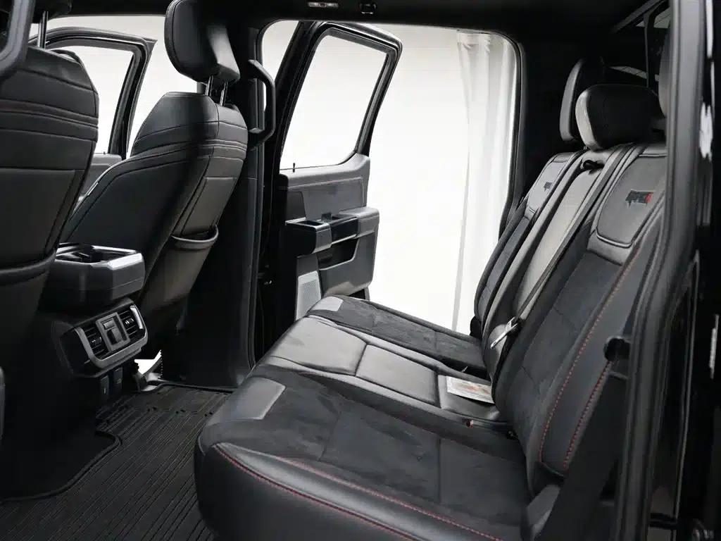 2025 Ford F-150 Raptor 5.2T Automatic — миниатюра 8