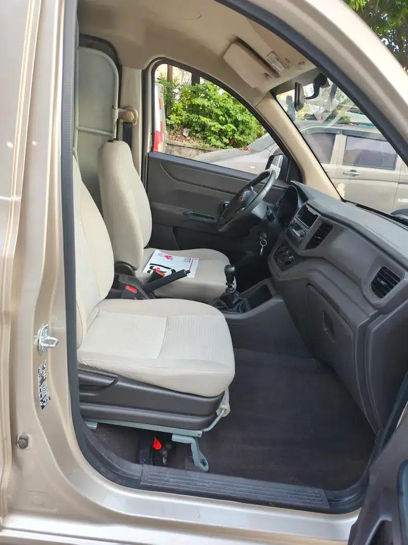 Wuling Hongguang V 2021 1.5L Manual Elite Edition with Sealed Windows — миниатюра 8