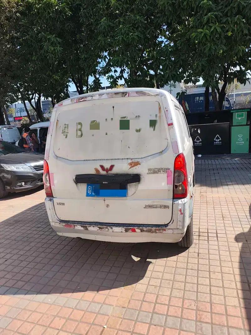Wuling Rongguang 2014 1.2L S Basic Model — миниатюра 5