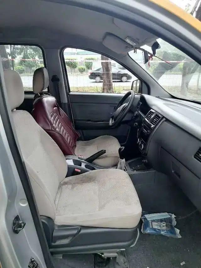 Wuling Rongguang 2015 1.2L S Standard CNG — миниатюра 11