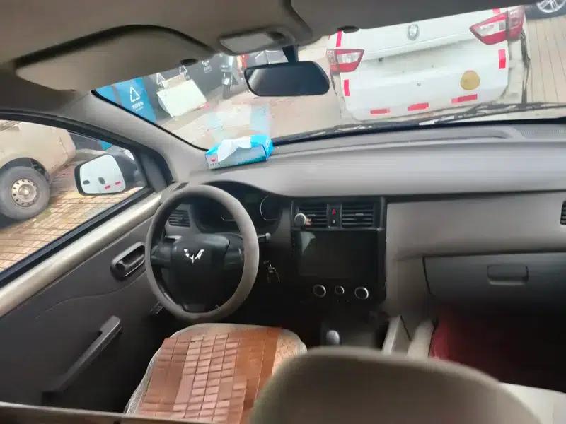 Wuling Rongguang V 2016 1.5L Standard Edition — миниатюра 9