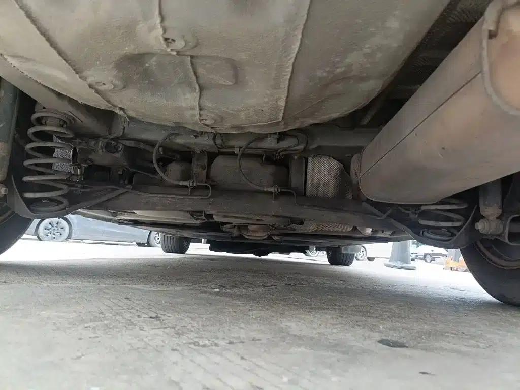 Ford Focus 2015 1.5L Automatic Comfort Model — миниатюра 25