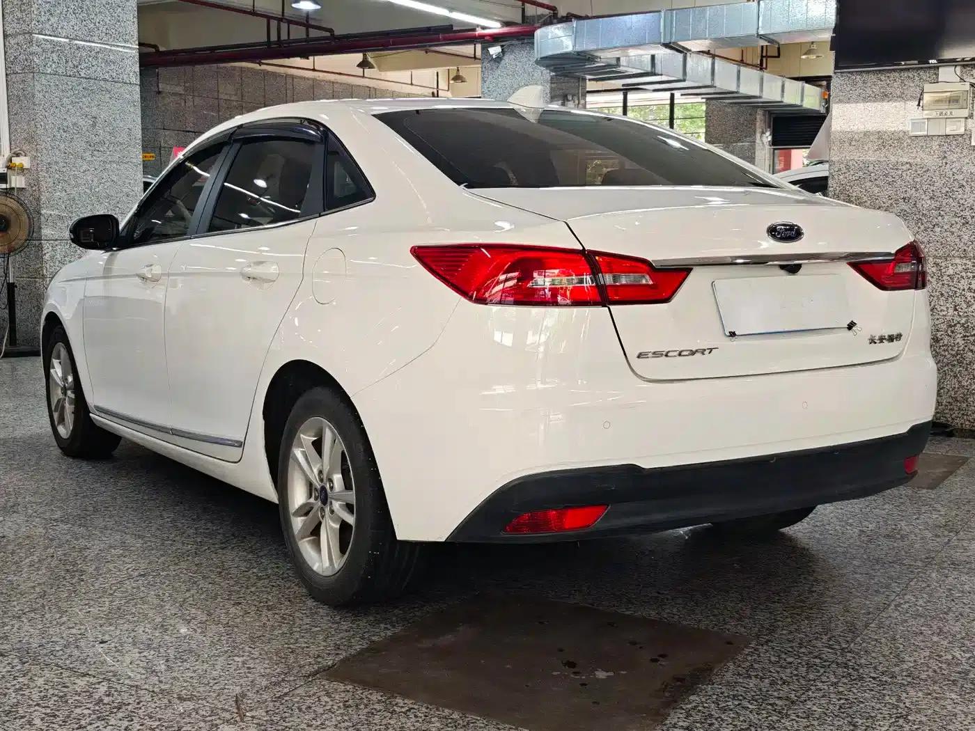 Ford Focus 2019 Facelift 1.5L Automatic Enjoyment Edition (National V Emission Standard) — миниатюра 7