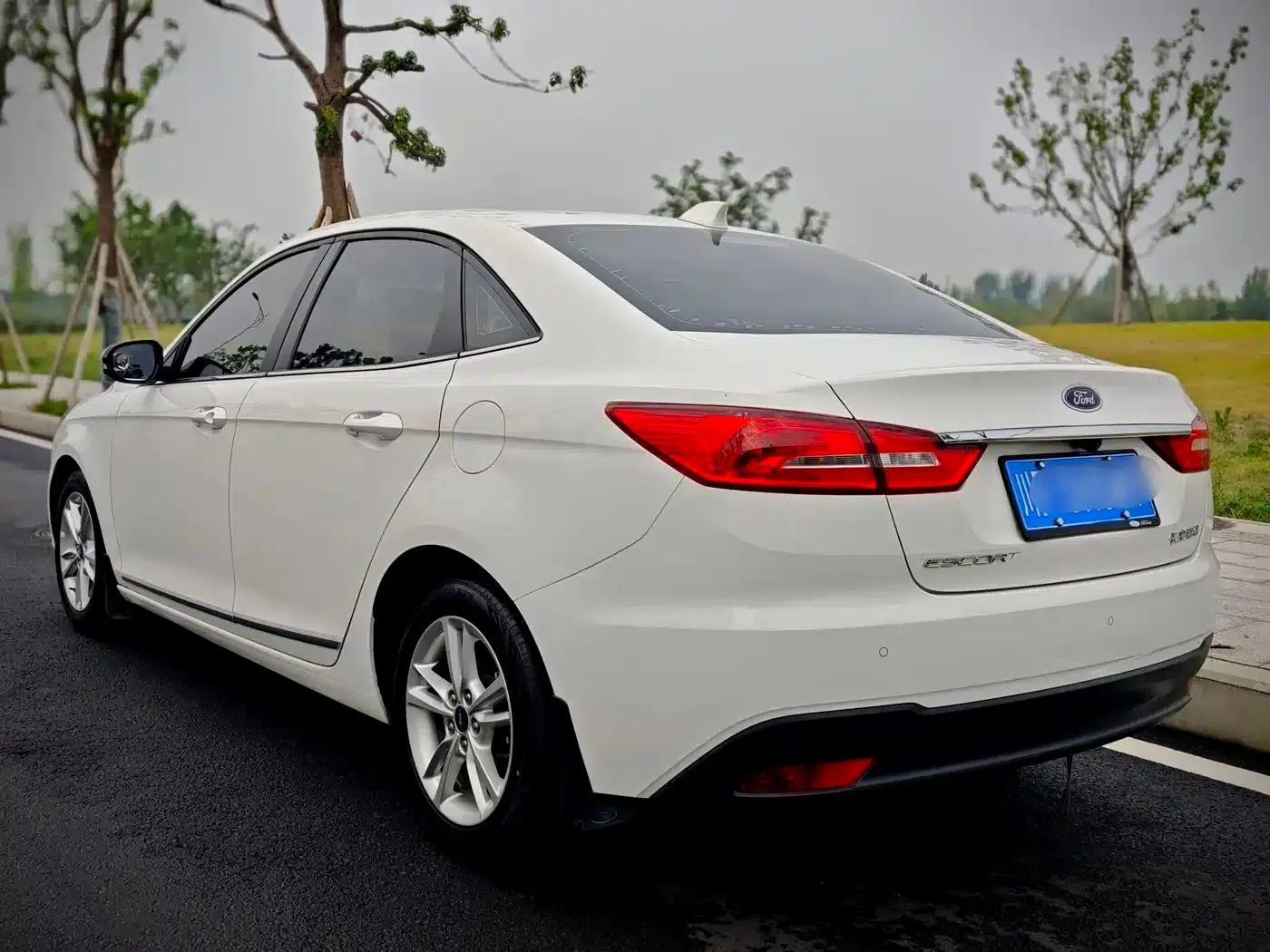 Ford Focus 2019 Facelift 1.5L Automatic Enjoyment Edition (National V Emission Standard) — миниатюра 11