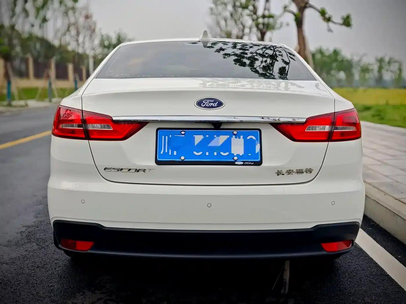 Ford Focus 2019 Facelift 1.5L Automatic Enjoyment Edition (National V Emission Standard) — миниатюра 10