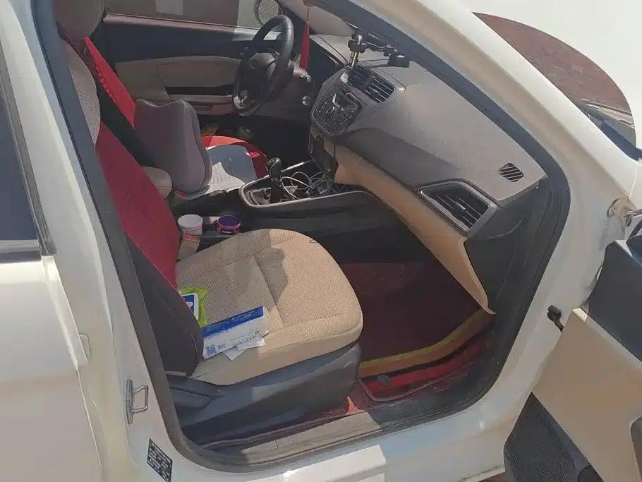 Ford Focus 2017 1.5L Manual Comfort Model — миниатюра 8