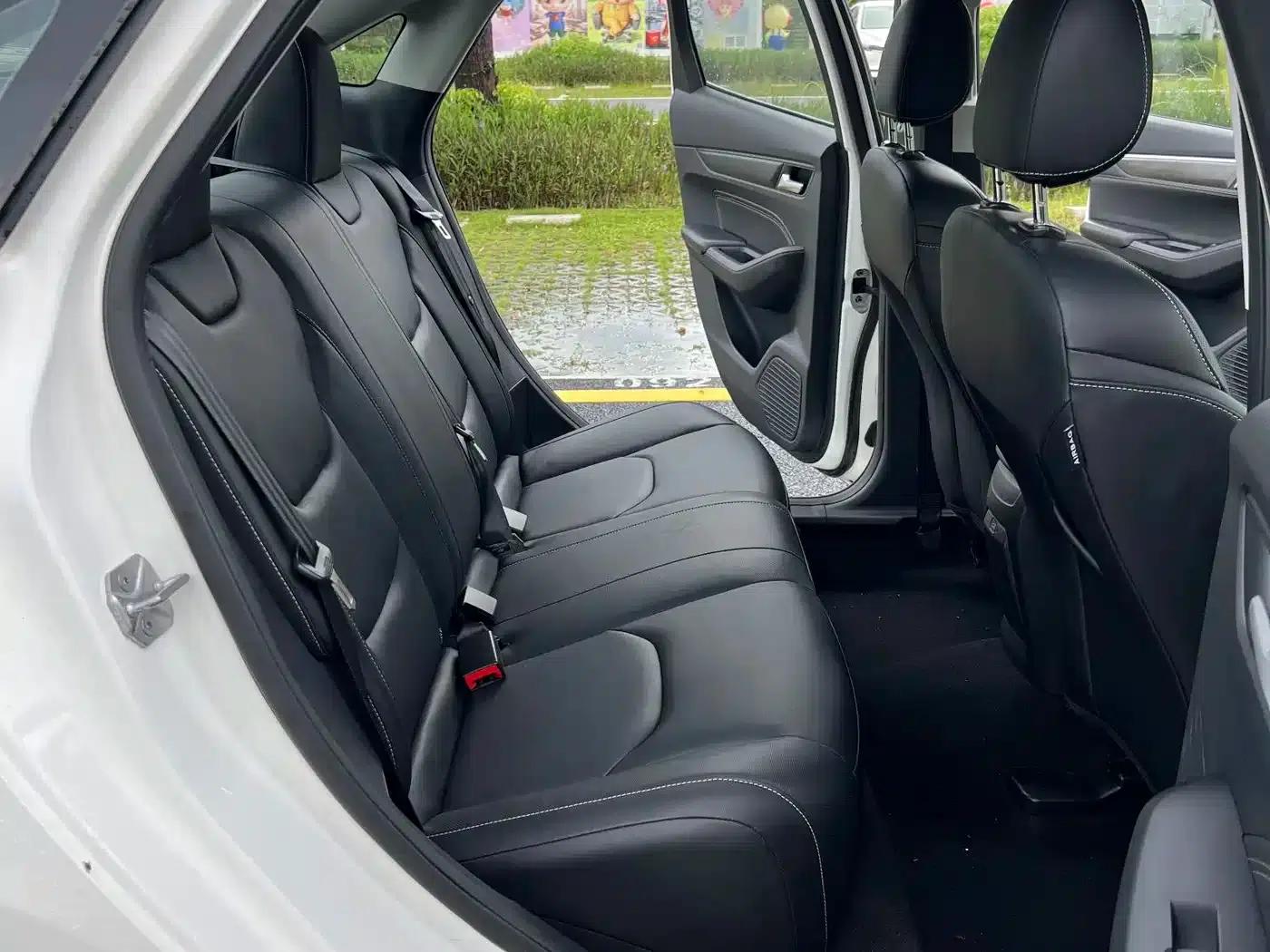 Ford Focus 2021 1.5L Automatic Diamond Edition — миниатюра 11