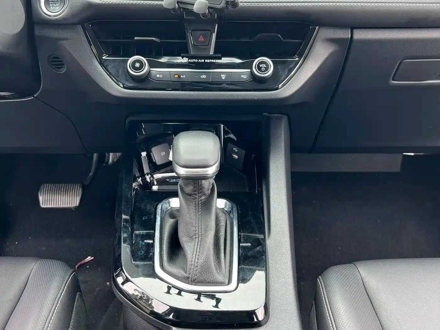 Ford Focus 2021 1.5L Automatic Diamond Edition — миниатюра 14