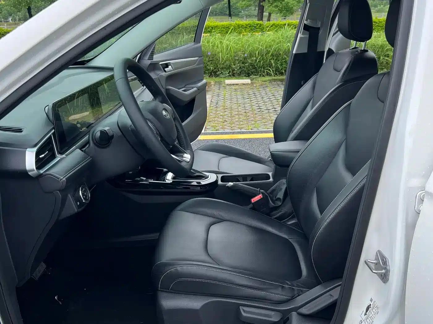Ford Focus 2021 1.5L Automatic Diamond Edition — миниатюра 10