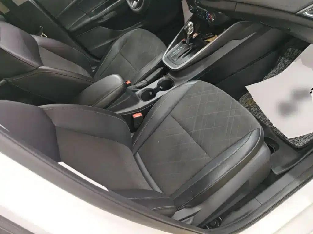 Ford Focus 2019 Facelift 1.5L Automatic Enjoyment Edition (China VI Emission Standard) — миниатюра 25