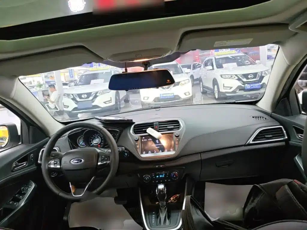 Ford Focus 2019 Facelift 1.5L Automatic Enjoyment Edition (China VI Emission Standard) — миниатюра 10