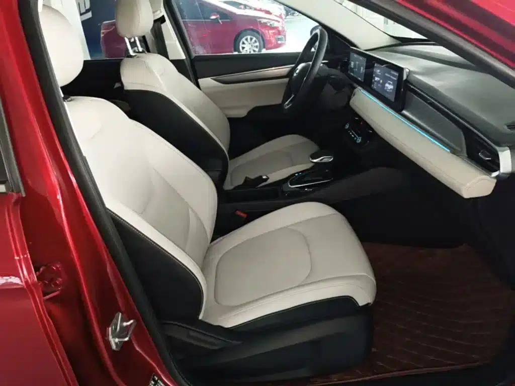 Ford Focus 2021 1.5L Automatic Diamond Edition — миниатюра 25