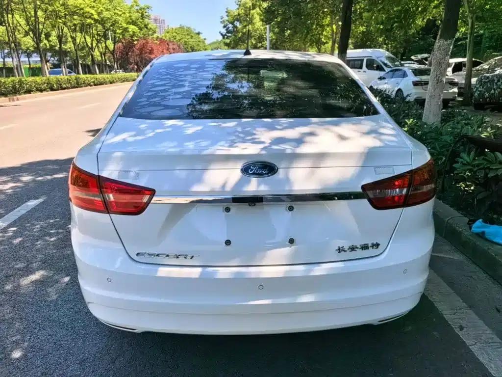 Ford Focus 2017 Happiness Edition 1.5L Automatic Fashion Model — миниатюра 6