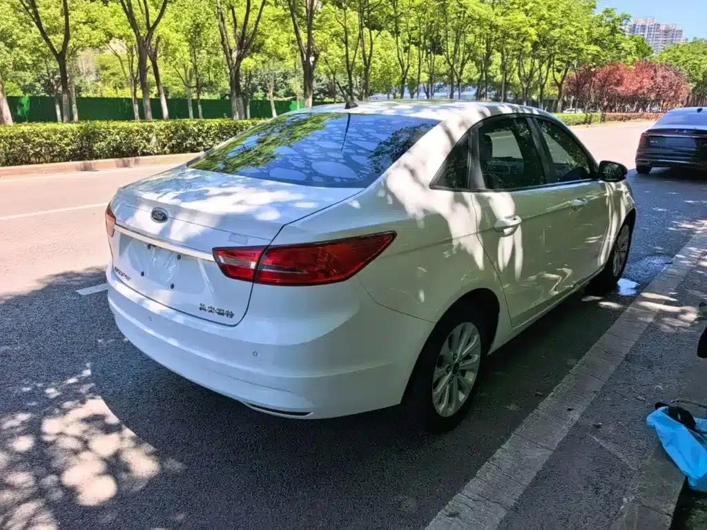 Ford Focus 2017 Happiness Edition 1.5L Automatic Fashion Model — миниатюра 7