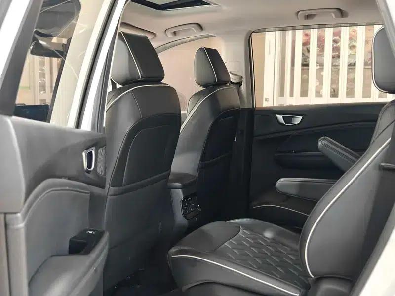 Wuling Jiachen 2022 1.5T CVT Premium Flagship Edition — миниатюра 12