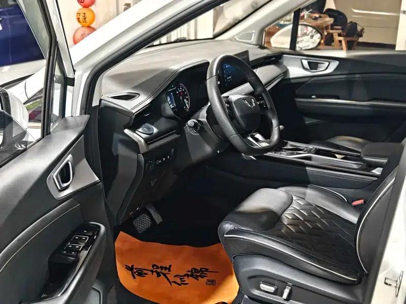 Wuling Jiachen 2022 1.5T CVT Premium Flagship Edition — миниатюра 10