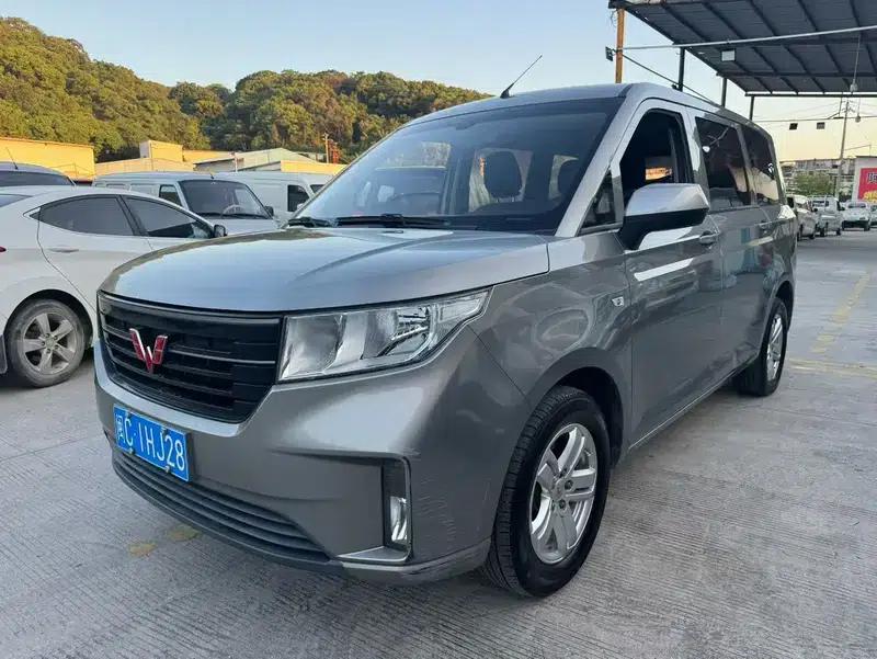 Wuling Hongguang PLUS 2020 1.5T Manual Transmission Commercial Vehicle, 7 Seats — миниатюра 1