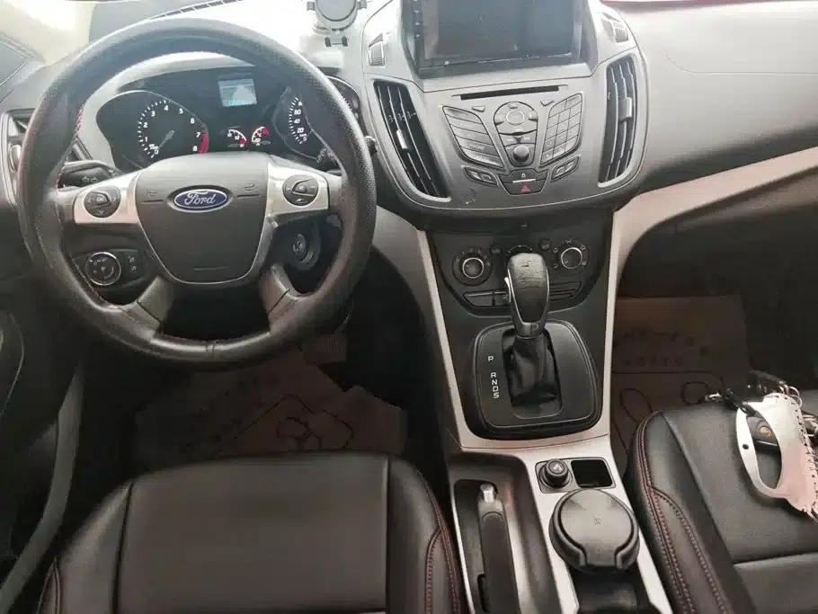Ford Kuga 2013 1.6L GTDi 2WD Comfort Model — миниатюра 12
