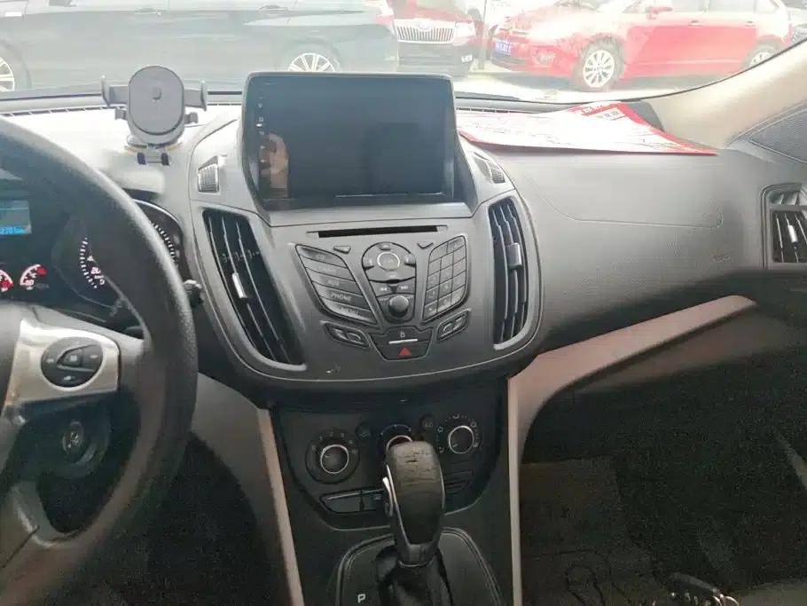 Ford Kuga 2013 1.6L GTDi 2WD Comfort Model — миниатюра 13
