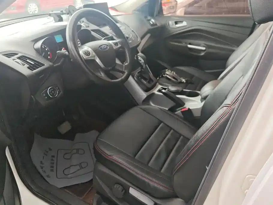 Ford Kuga 2013 1.6L GTDi 2WD Comfort Model — миниатюра 9