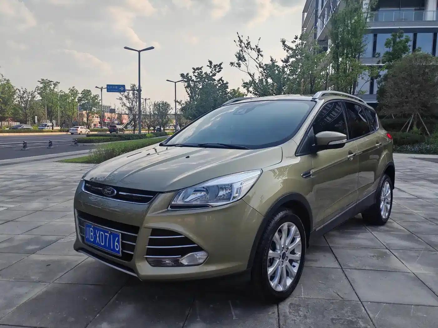 Ford Kuga 2013 1.6L GTDi AWD Elite — миниатюра 1