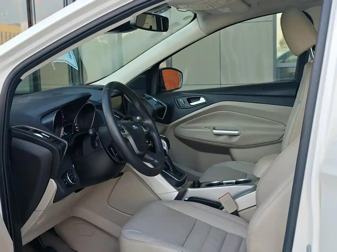 Ford Kuga 2013 1.6L GTDi AWD Elite — миниатюра 7
