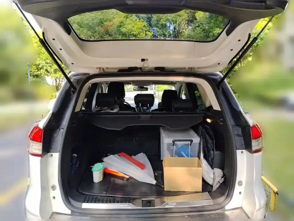 Ford Kuga 2013 1.6L GTDi 2WD Fashion Edition — миниатюра 10