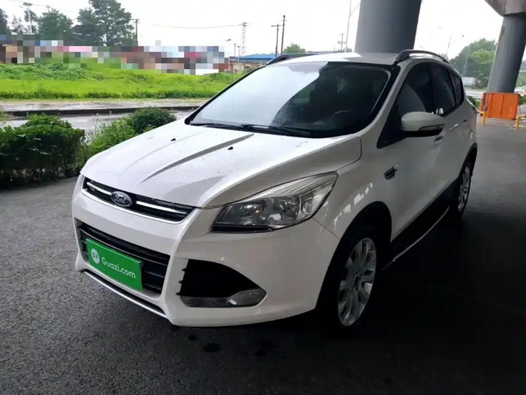 Ford Kuga 2015 1.5L GTDi 2WD Comfort Model — миниатюра 2