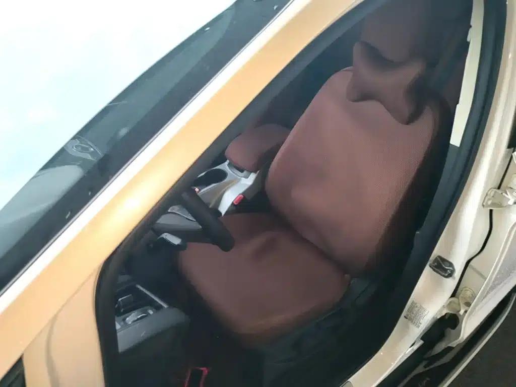 Ford Kuga 2015 1.5L GTDi 2WD Comfort Model — миниатюра 15