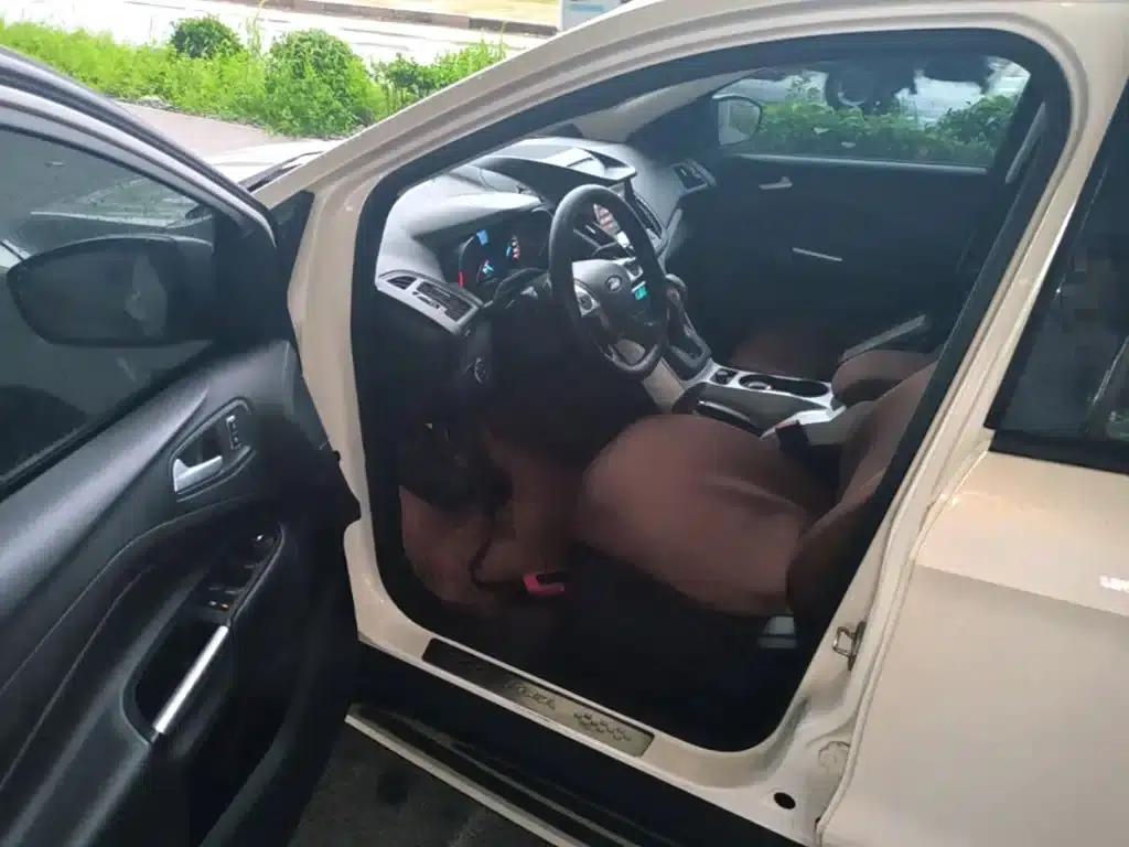 Ford Kuga 2015 1.5L GTDi 2WD Comfort Model — миниатюра 16