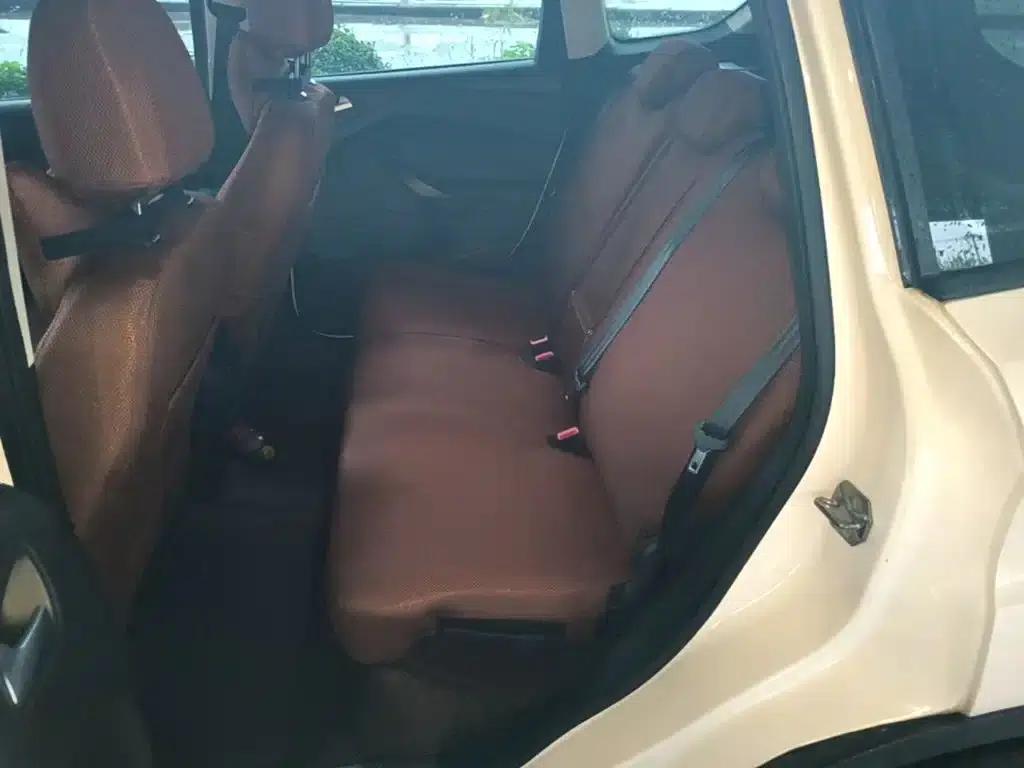 Ford Kuga 2015 1.5L GTDi 2WD Comfort Model — миниатюра 17