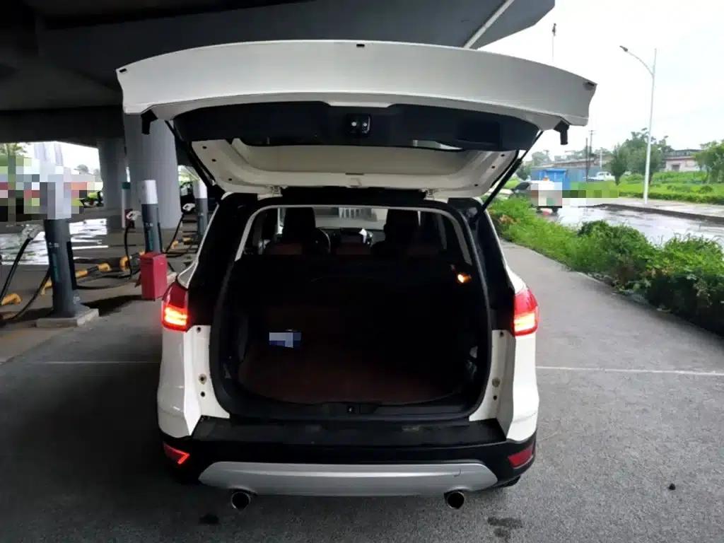 Ford Kuga 2015 1.5L GTDi 2WD Comfort Model — миниатюра 19