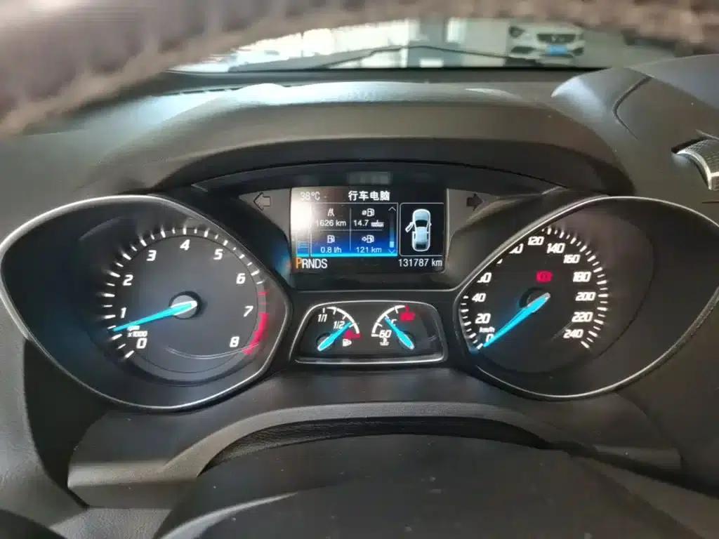 2013 Ford Kuga 2.0L GTDi AWD Sport — миниатюра 12