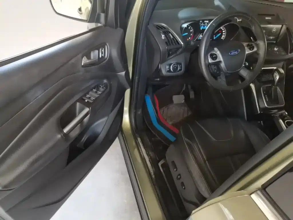 2013 Ford Kuga 2.0L GTDi AWD Sport — миниатюра 16