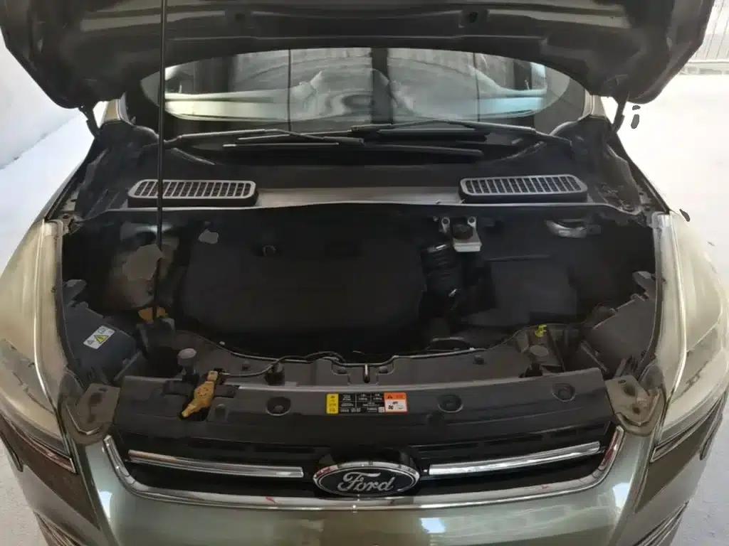 2013 Ford Kuga 2.0L GTDi AWD Sport — миниатюра 20
