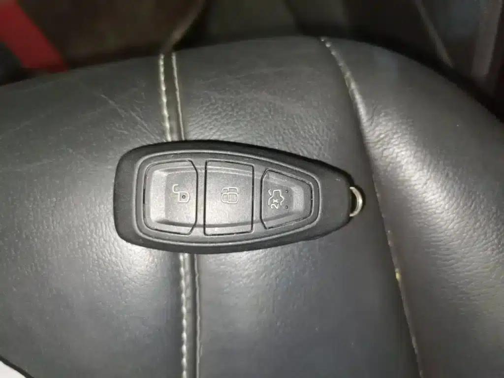 2013 Ford Kuga 2.0L GTDi AWD Sport — миниатюра 9