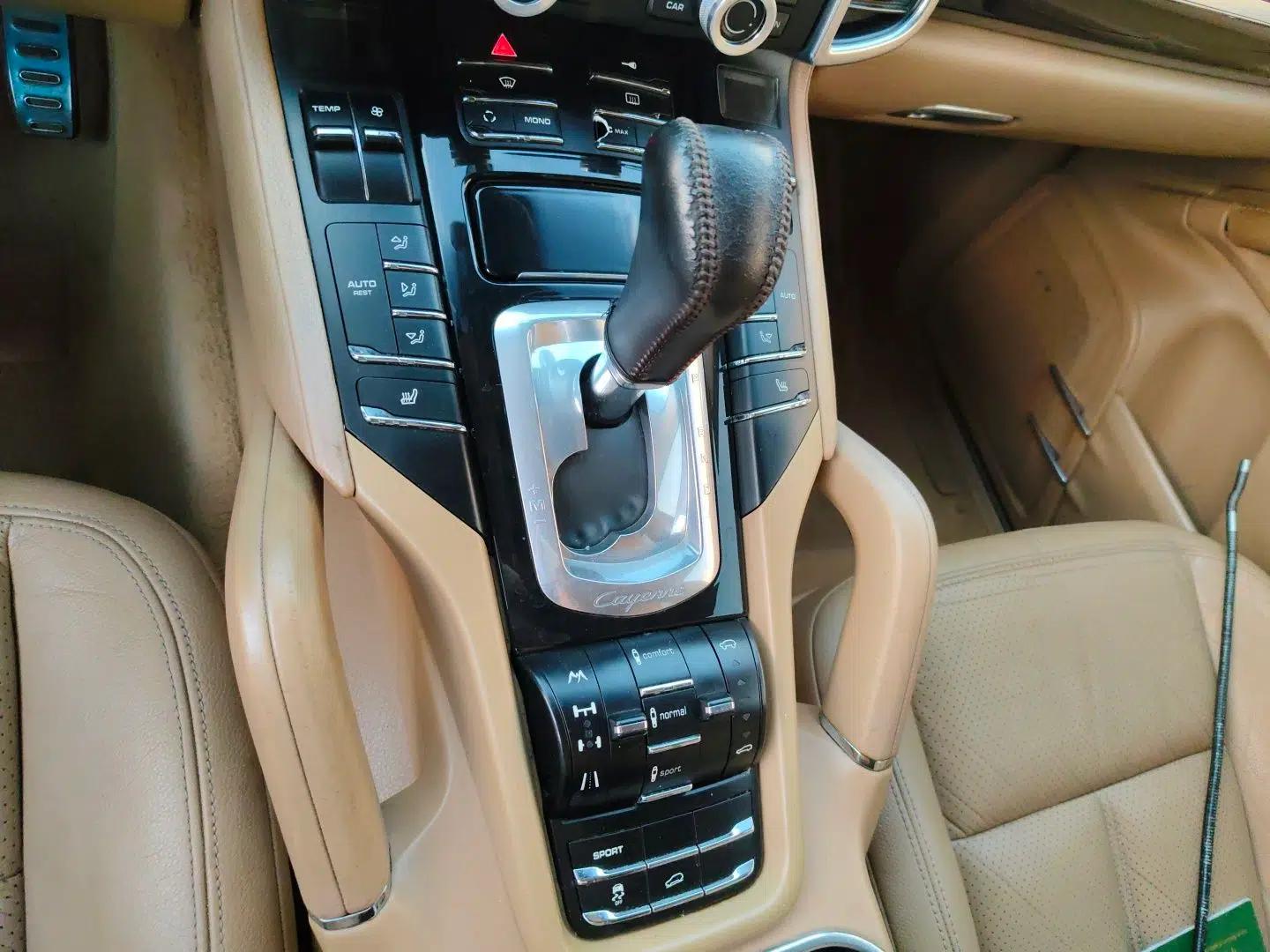 Porsche Cayenne 2011 Cayenne 3.0T — миниатюра 14