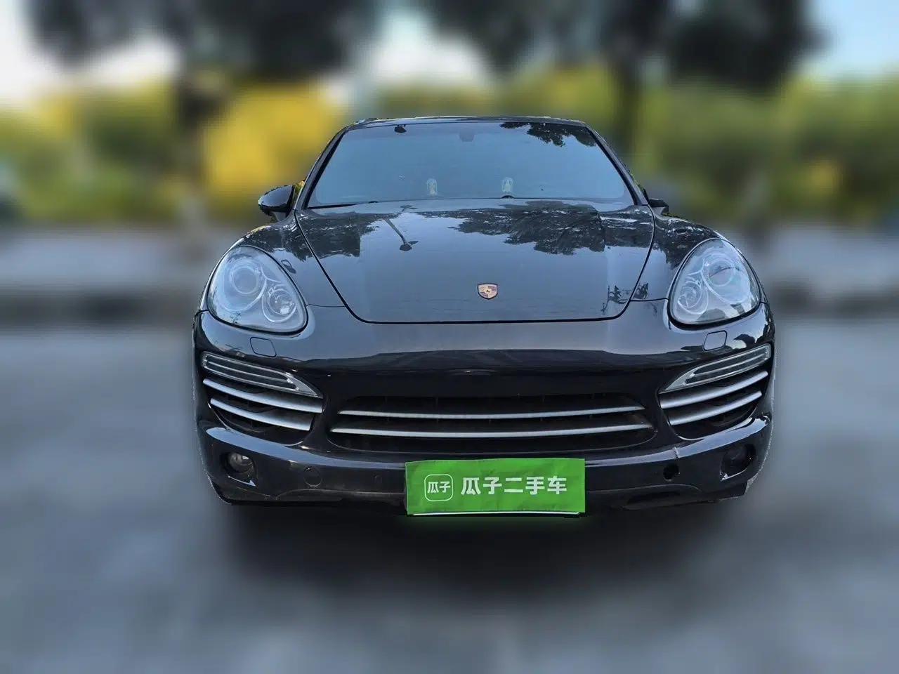 Porsche Cayenne 2014 Cayenne Platinum Edition 3.0T — миниатюра 2