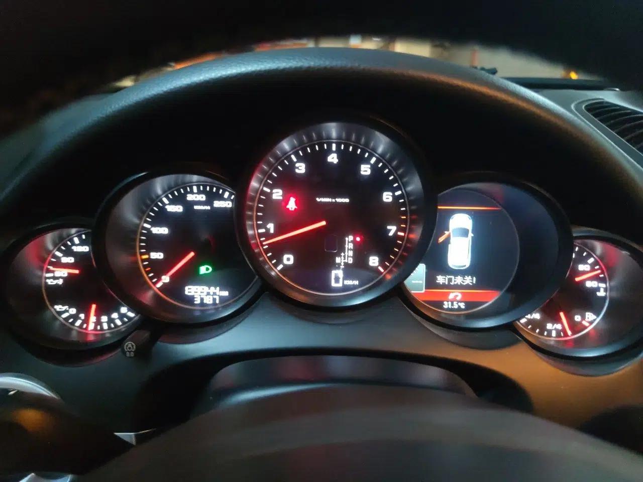 Porsche Cayenne 2011 Cayenne 3.0T — миниатюра 11