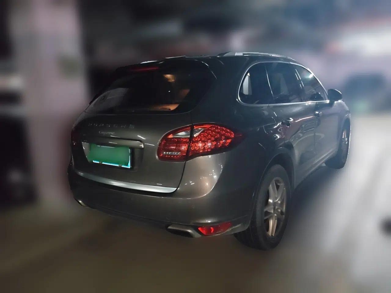 Porsche Cayenne 2011 Cayenne 3.0T — миниатюра 6
