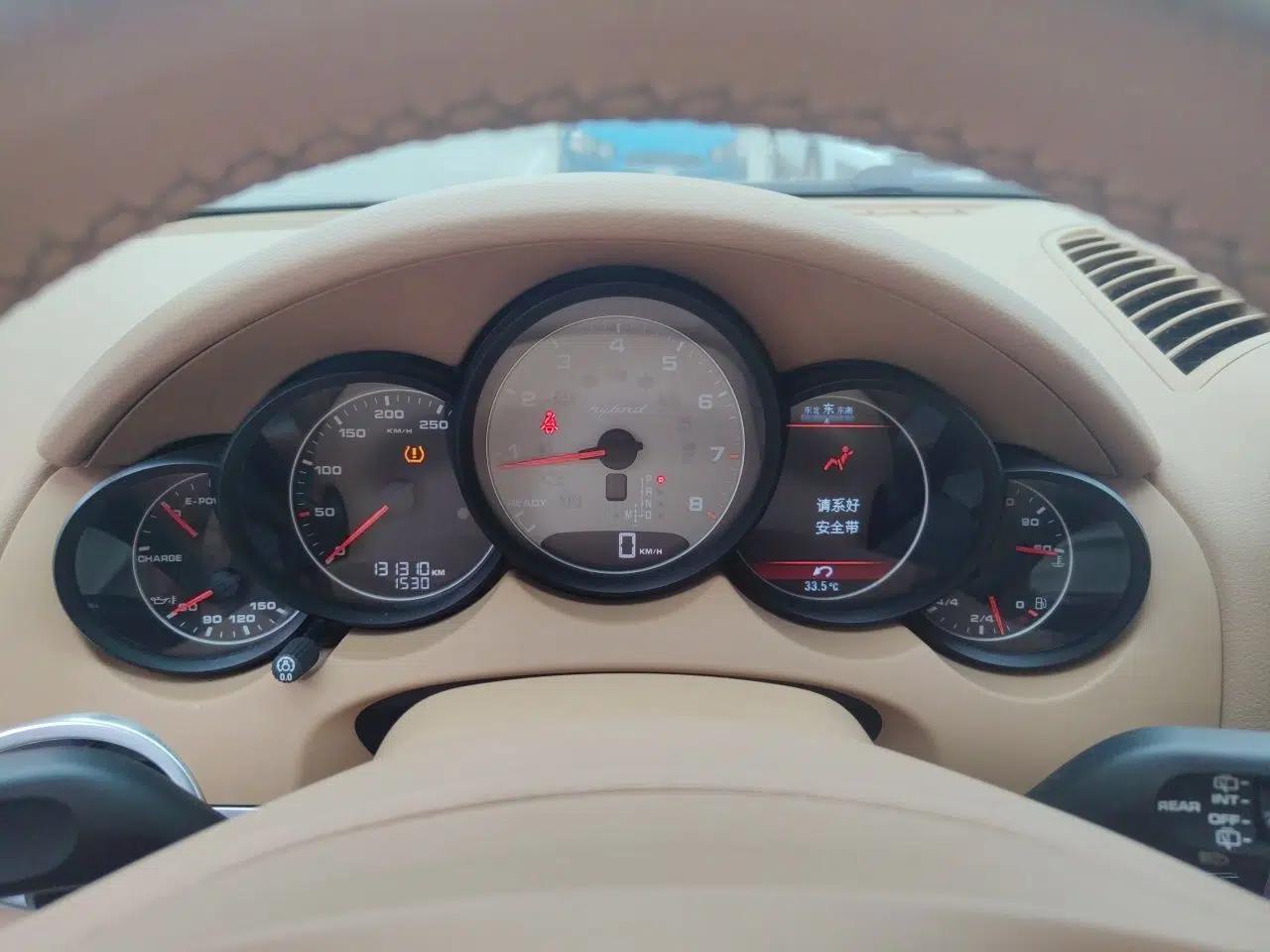 Porsche Cayenne 2011 Cayenne S Hybrid 3.0T — миниатюра 11