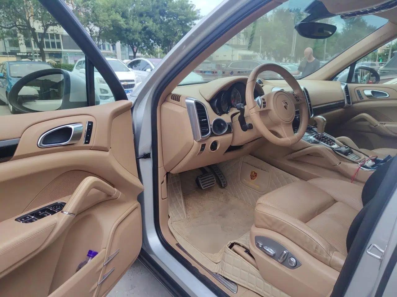 Porsche Cayenne 2011 Cayenne S Hybrid 3.0T — миниатюра 16