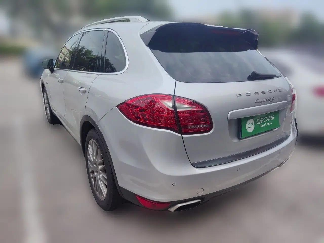 Porsche Cayenne 2011 Cayenne S Hybrid 3.0T — миниатюра 4