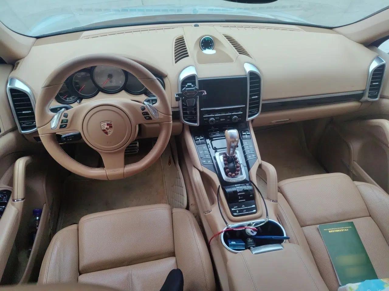 Porsche Cayenne 2011 Cayenne S Hybrid 3.0T — миниатюра 9
