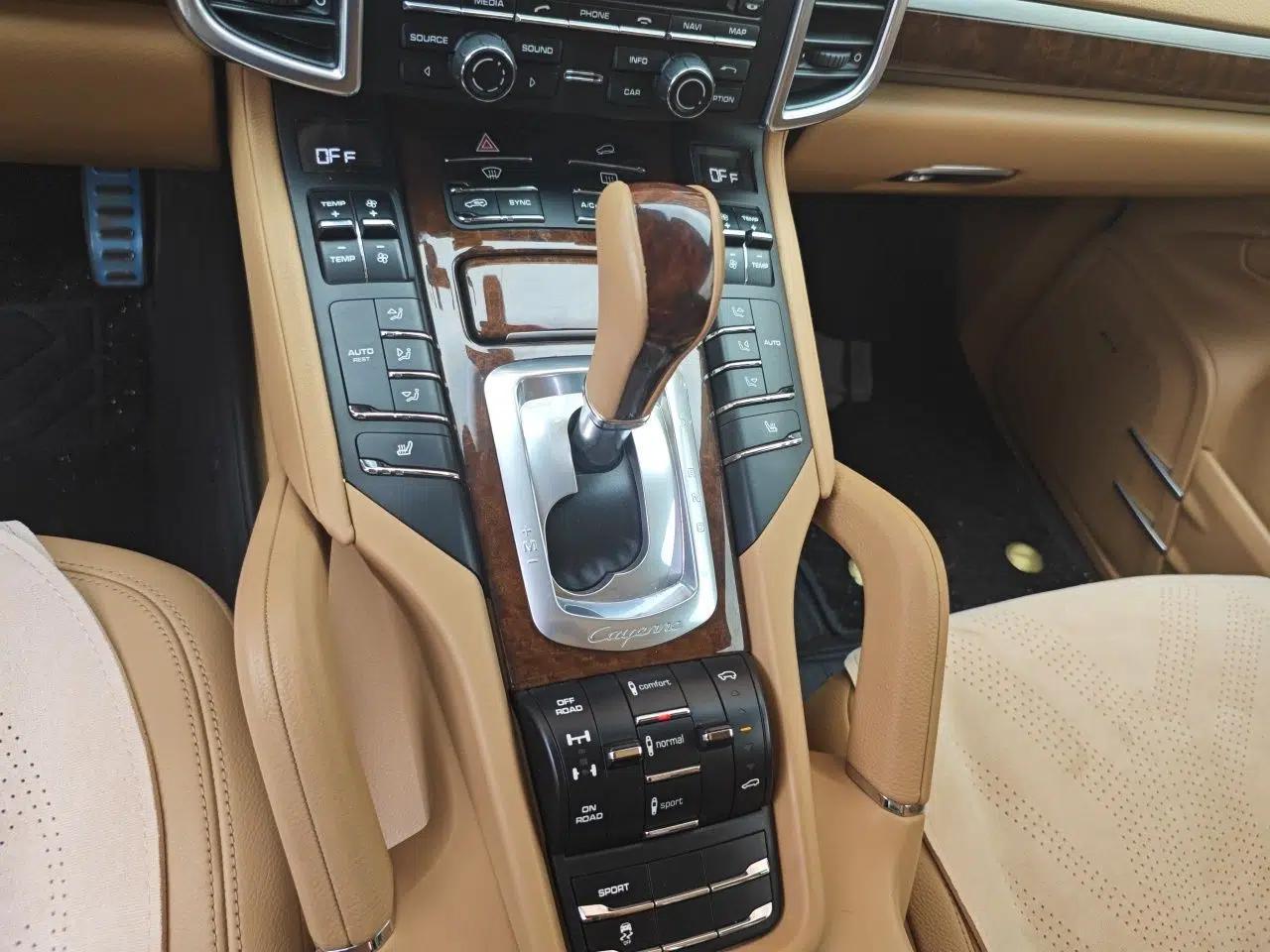 Porsche Cayenne 2011 Cayenne 3.0T — миниатюра 14
