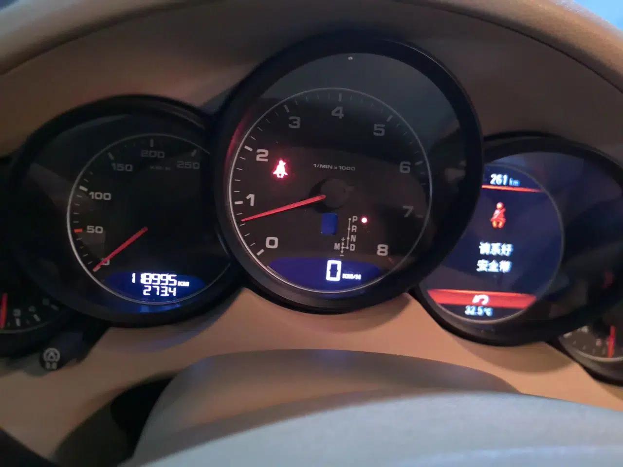 Porsche Cayenne 2011 Cayenne 3.0T — миниатюра 11